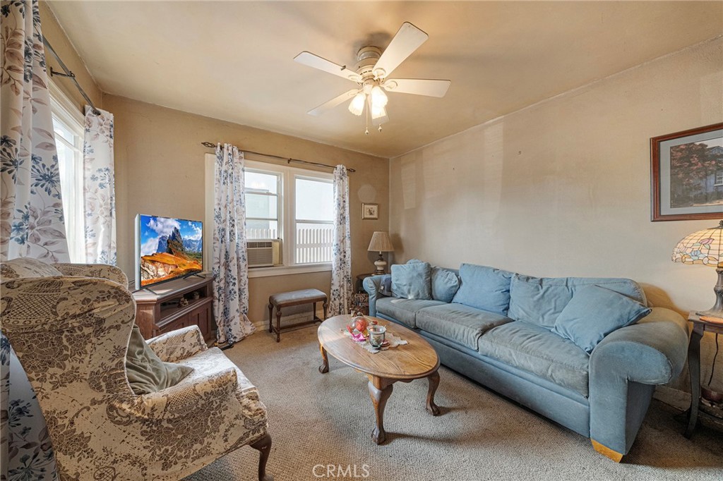 4928 Highland View Avenue Property Photo 7