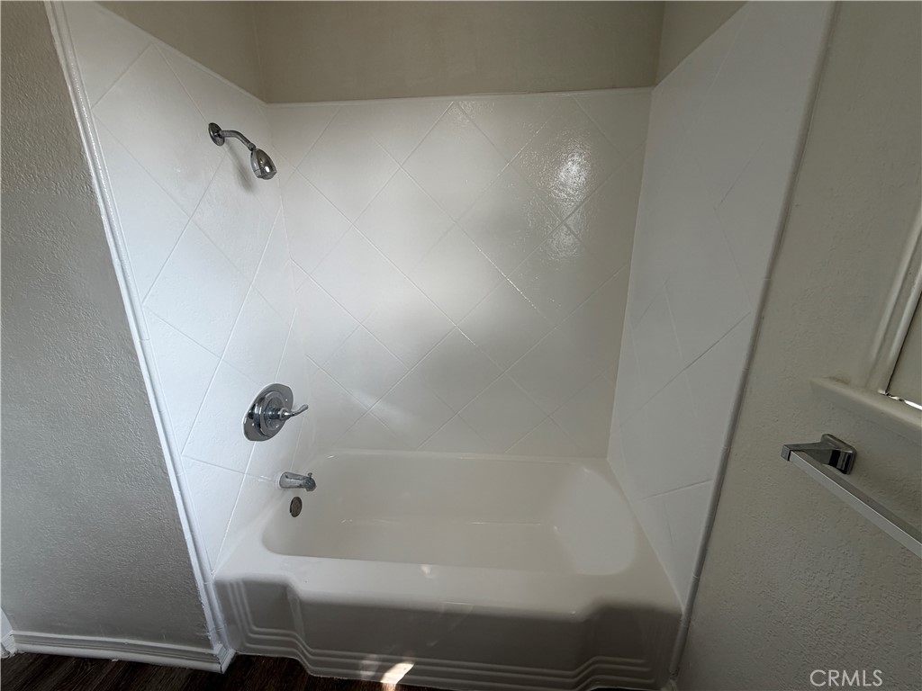 644 N Hagar Street Property Photo 16