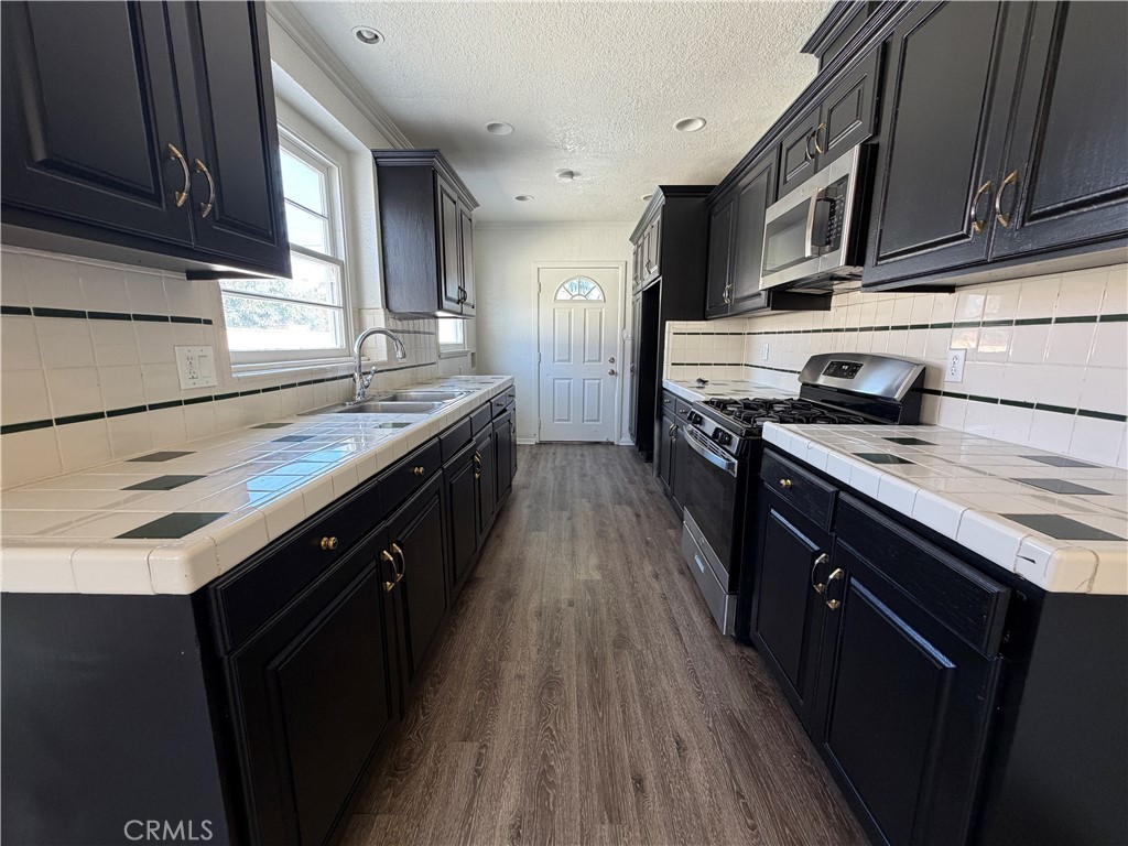 644 N Hagar Street Property Photo 33