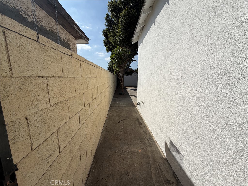644 N Hagar Street Property Photo 37
