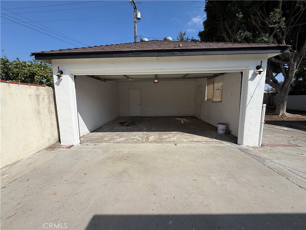 644 N Hagar Street Property Photo 46