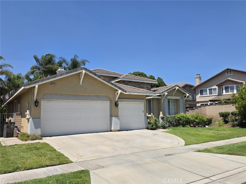 9430 Shadowgrove Property Photo 4