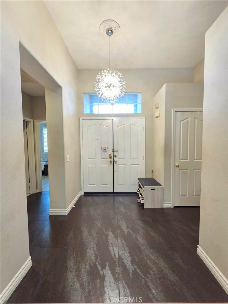 9430 Shadowgrove Property Photo 10