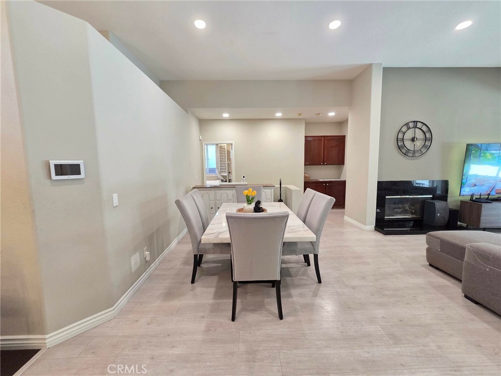 9430 Shadowgrove Property Photo 11