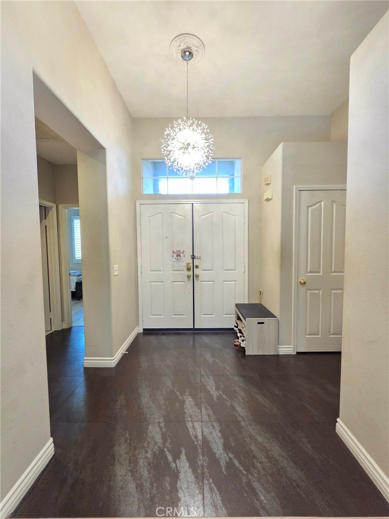 9430 Shadowgrove Property Photo 18