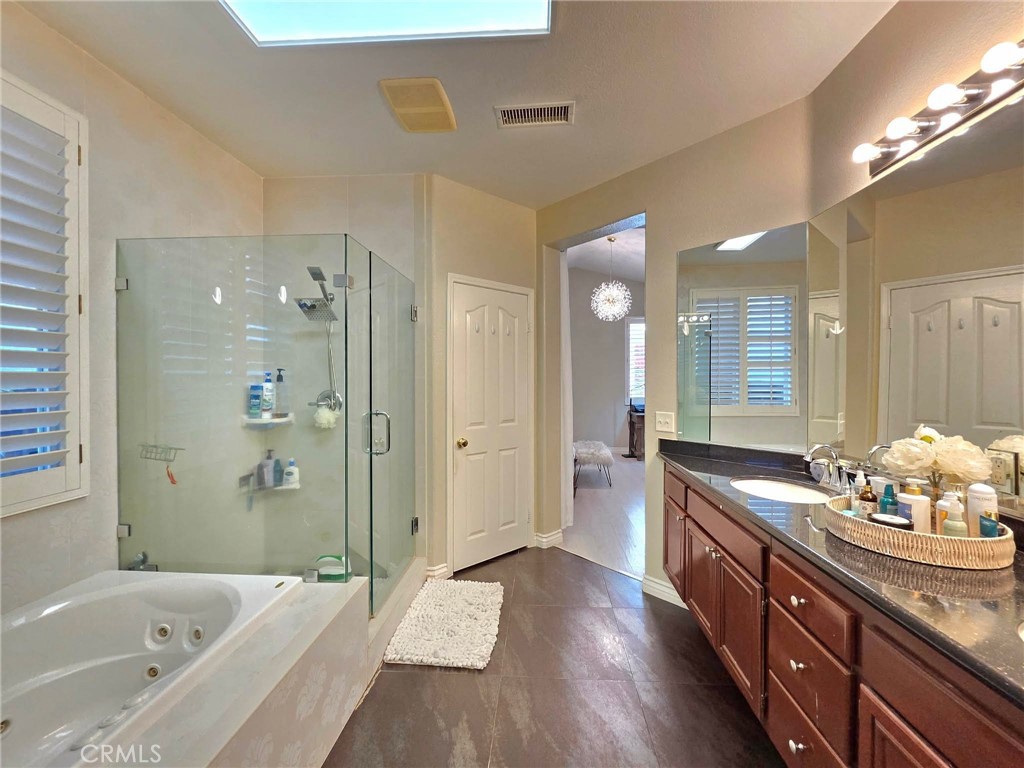 9430 Shadowgrove Property Photo 31