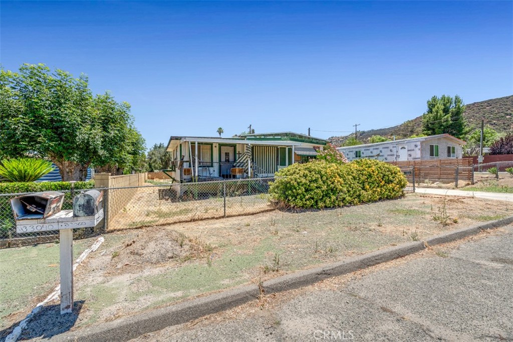33060 Robert Property Photo 5