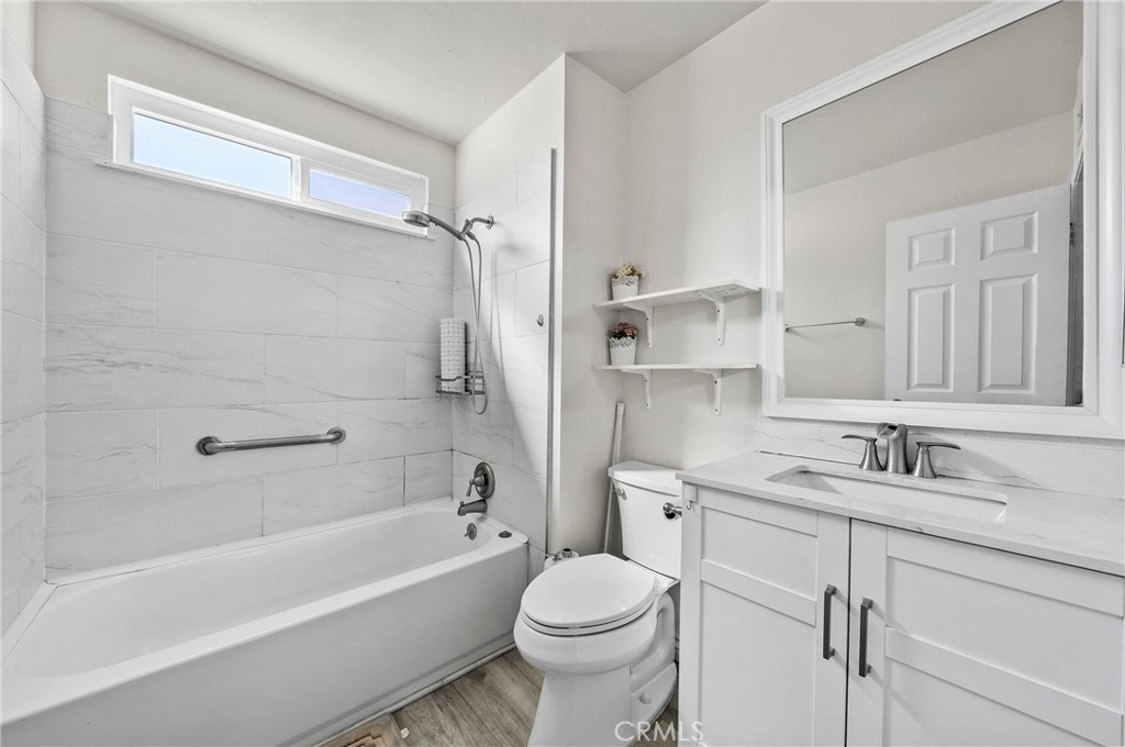 1902 Kiowa Crest Drive Property Photo 7