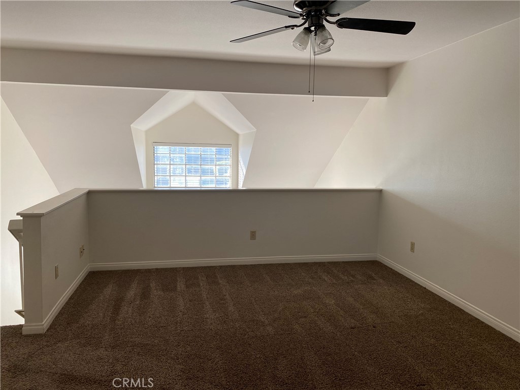 805 W. Grondahl Property Photo 20