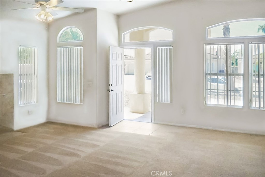 67898 Alexandria Court Property Photo 3