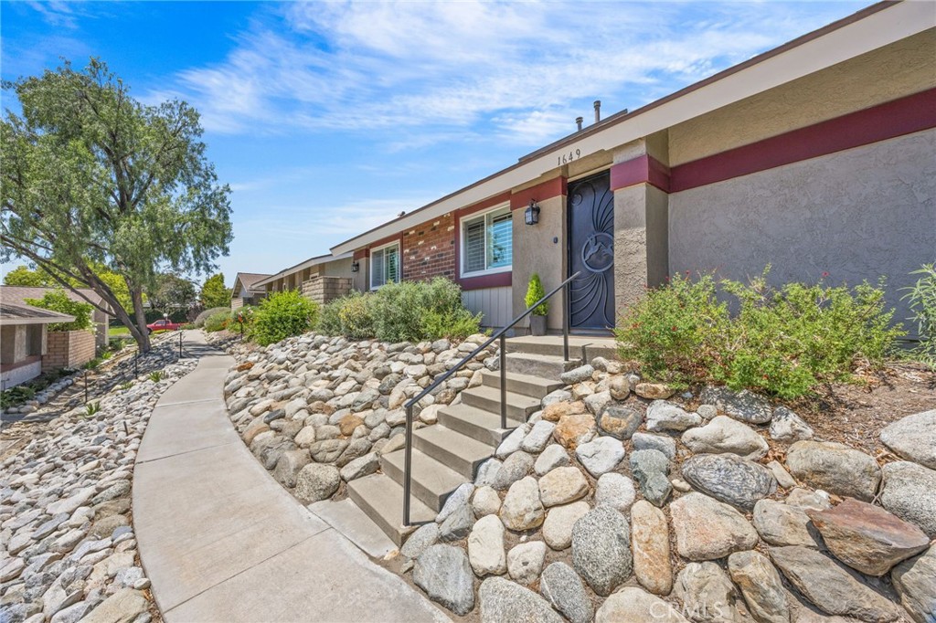 1649 Carmel W Property Photo 1