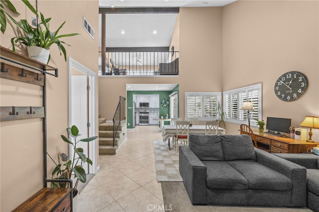1649 Carmel W Property Photo 4