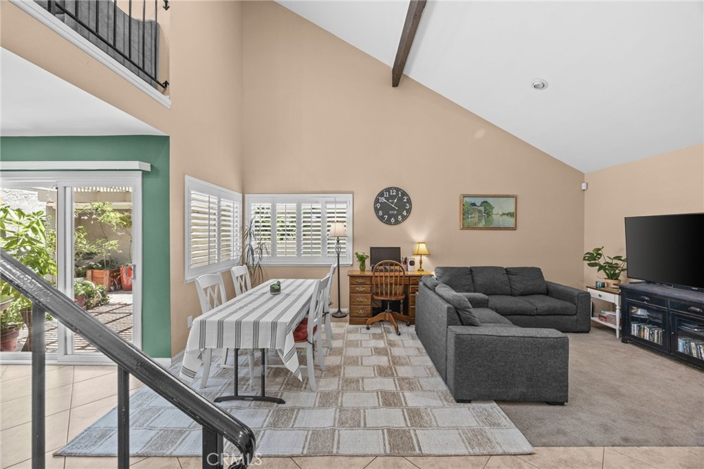 1649 Carmel W Property Photo 6