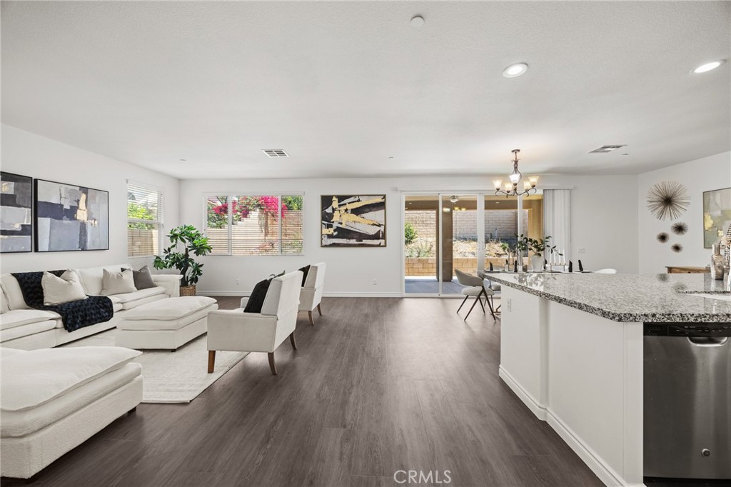 17044 Cerritos Property Photo 7