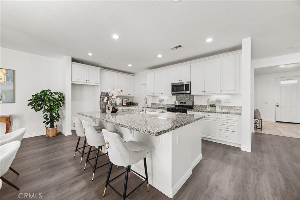 17044 Cerritos Property Photo 10