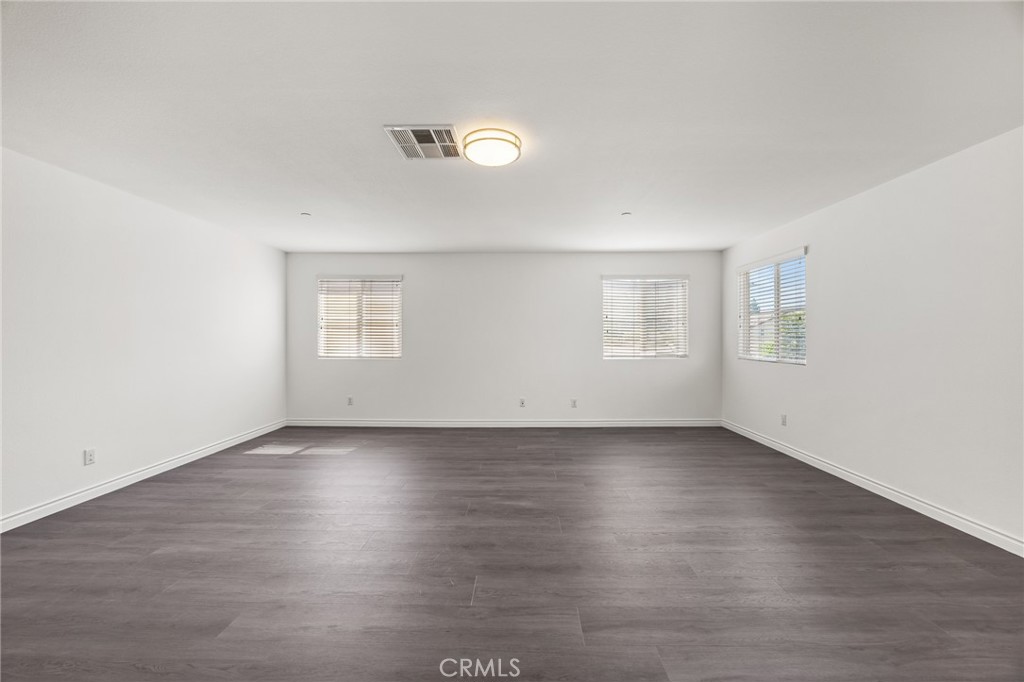 17044 Cerritos Property Photo 21