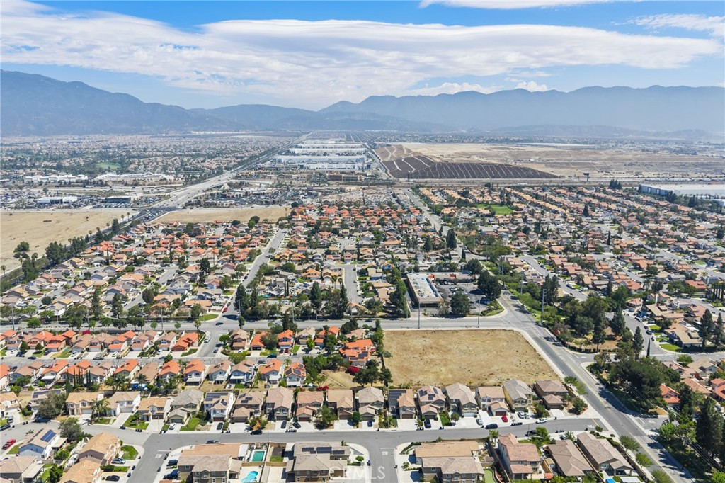 17044 Cerritos Property Photo 43