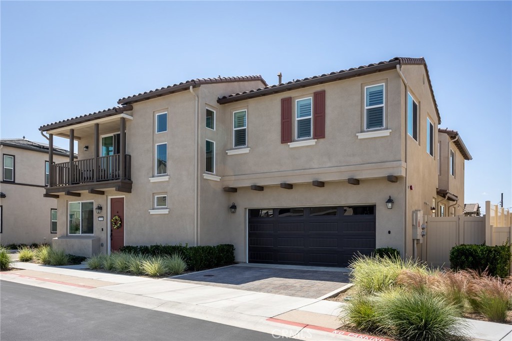 32725 Tannat Property Photo 3