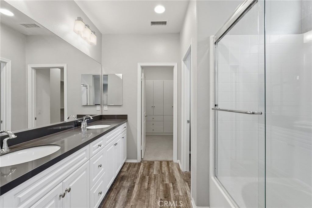 25377 Temescal Valley Lane Property Photo 17