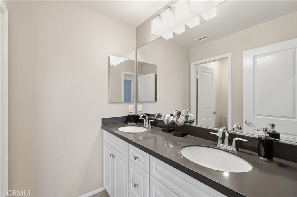 25377 Temescal Valley Lane Property Photo 30
