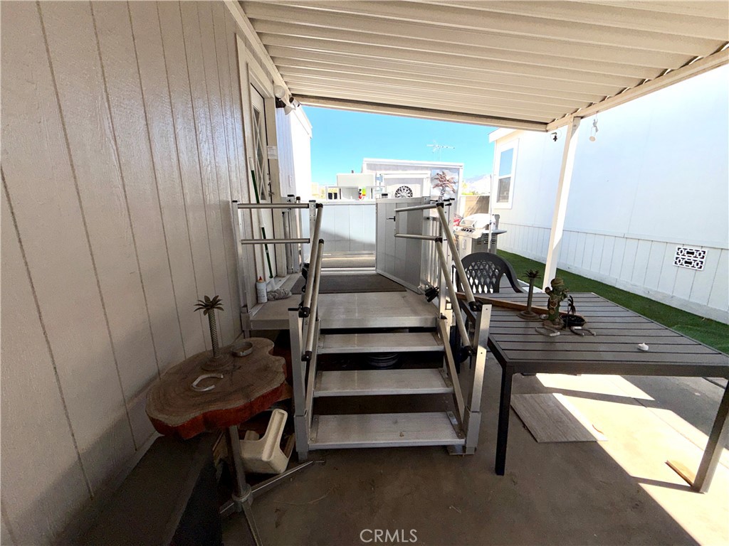 12367 4th 32 Property Photo 12