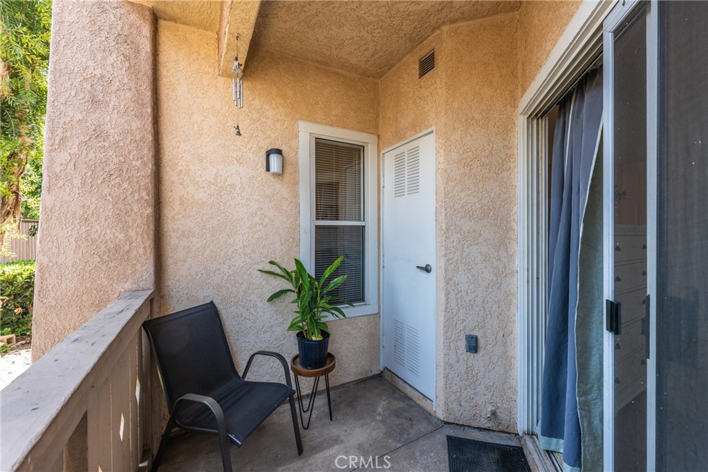 130 S Barranca 110 Property Photo 19
