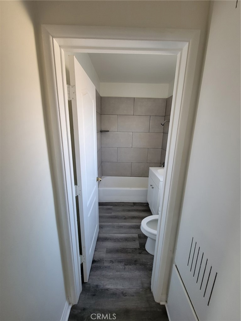 757 S Towne Avenue Property Photo 6