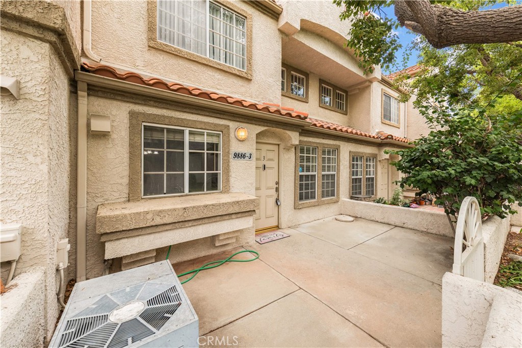 9886 Arrow Route 3 Property Photo 2