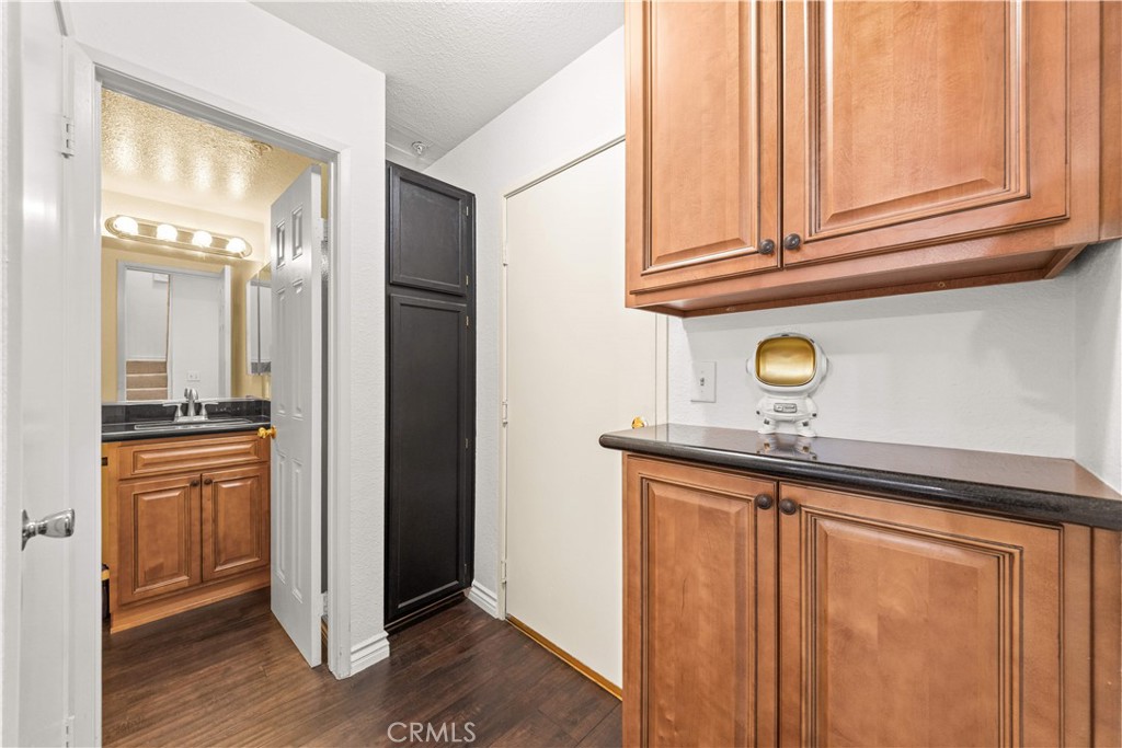 9886 Arrow Route 3 Property Photo 14