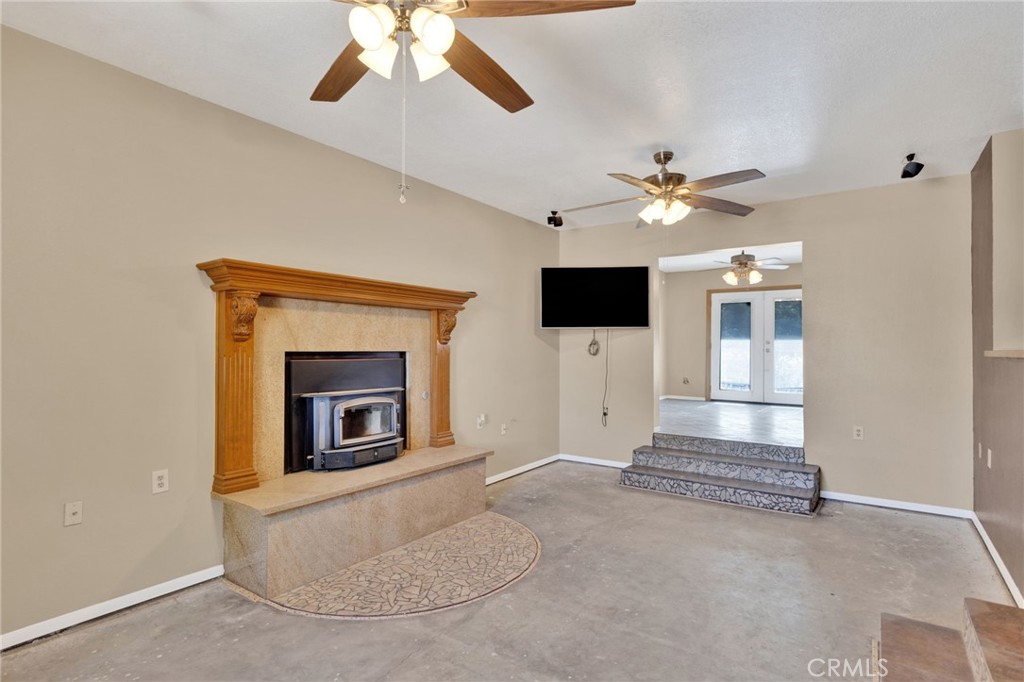 11470 Hawthorne Property Photo 10