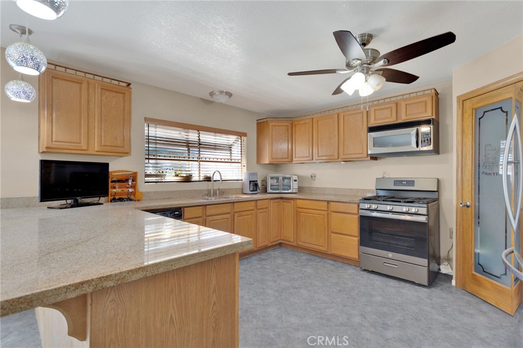 11470 Hawthorne Property Photo 15