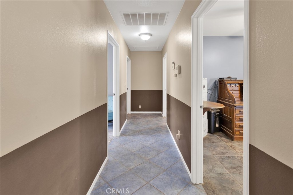 11470 Hawthorne Property Photo 18