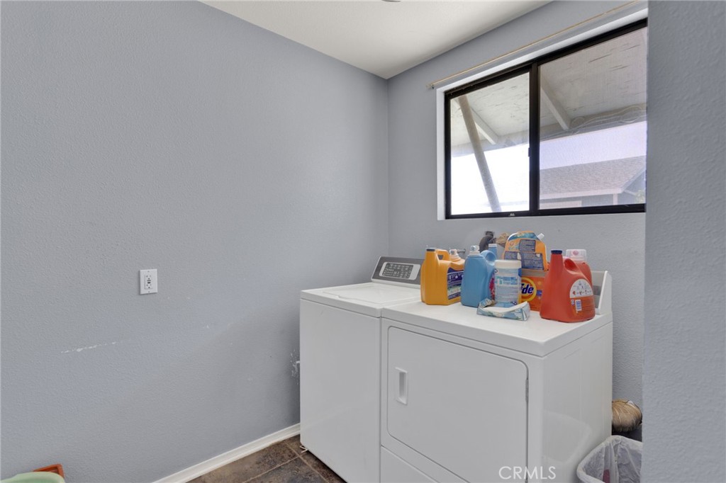 11470 Hawthorne Property Photo 32