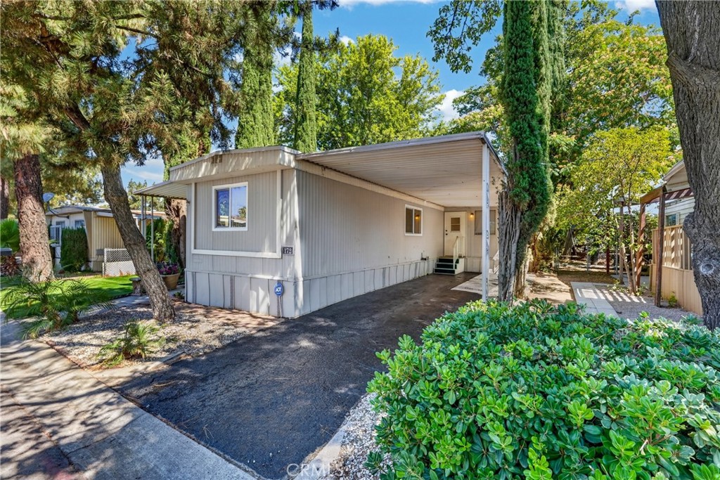 1425 Cherry 172 Property Photo 4