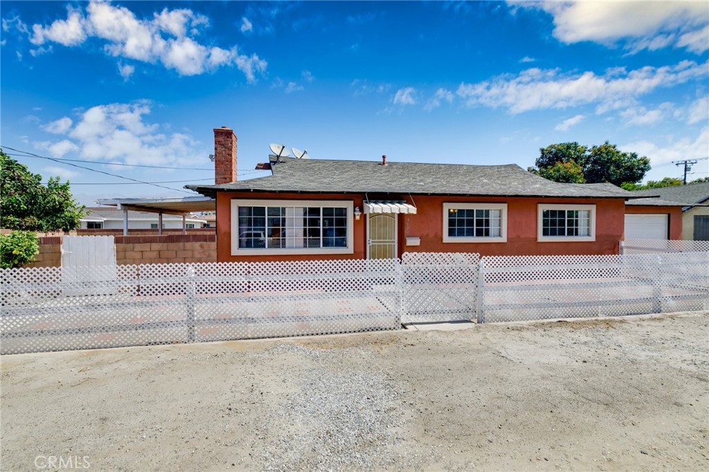 4605 Cedar Ave Property Photo 1
