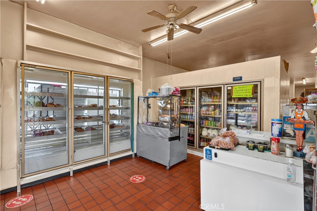 3040 Wabash Avenue Property Photo 6