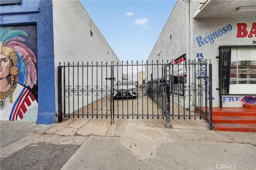 3040 Wabash Avenue Property Photo 31