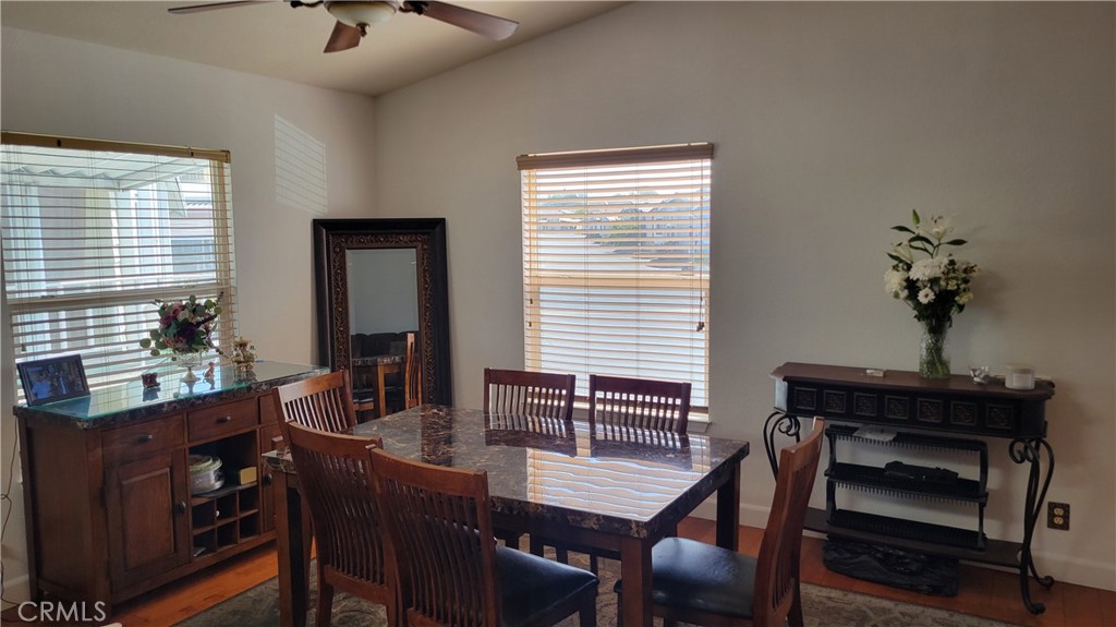 201 E Arrow 54 Property Photo 8