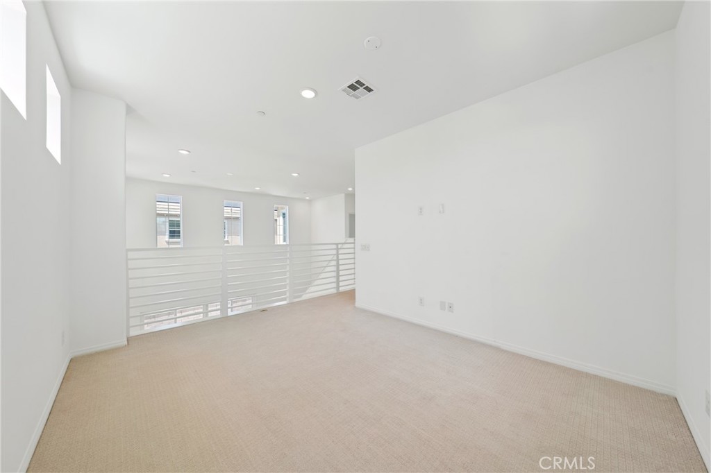 8757 Roving Place Property Photo 17