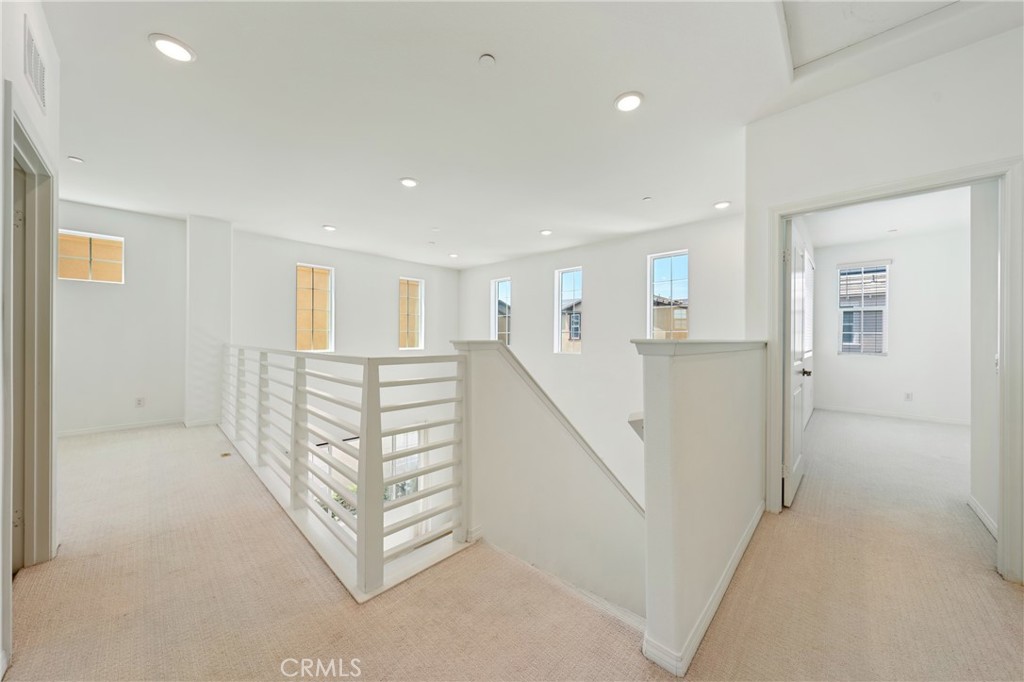 8757 Roving Place Property Photo 18