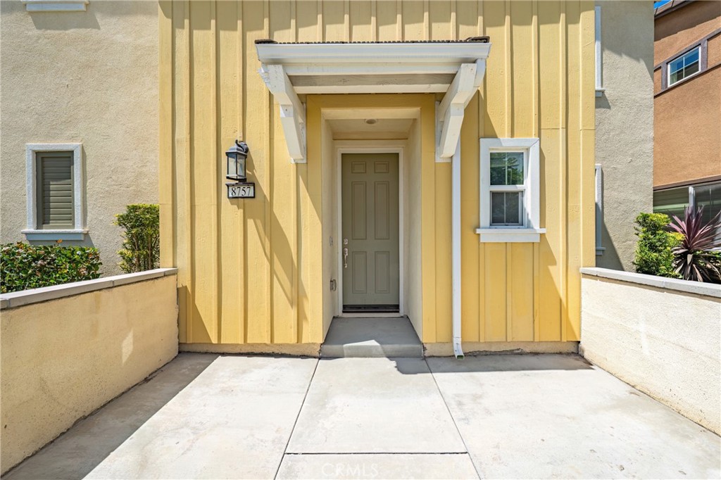 8757 Roving Place Property Photo 29
