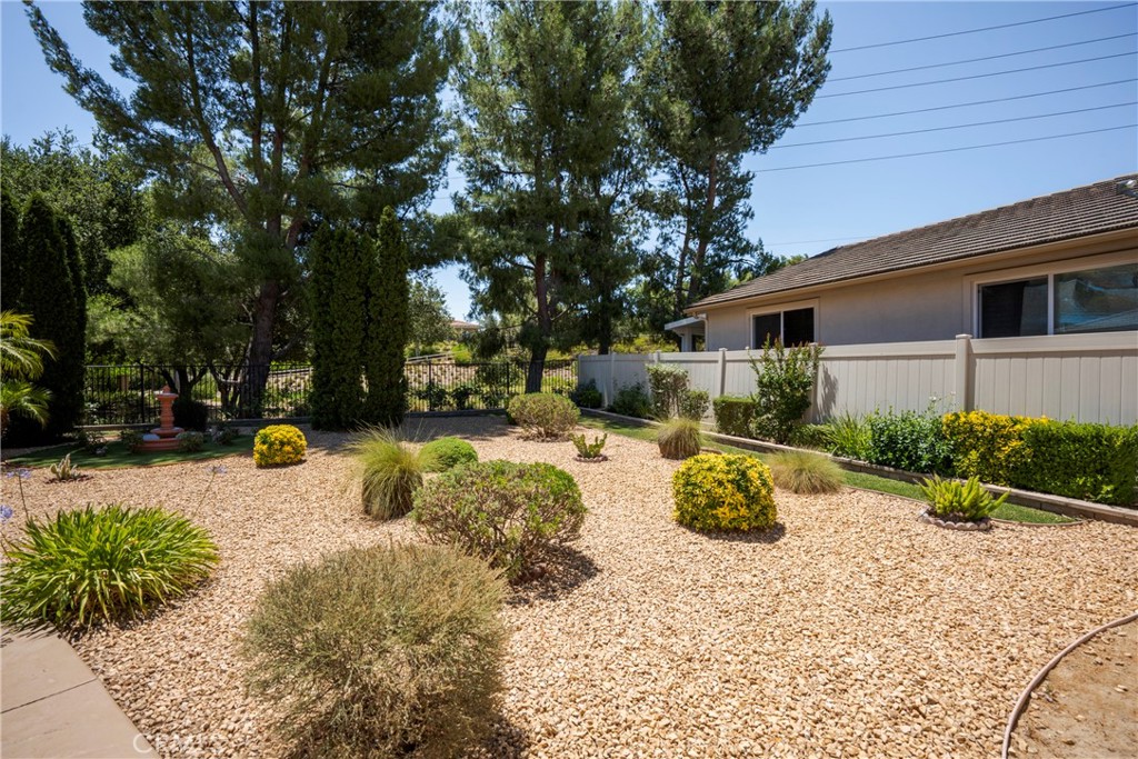 1555 Big Bend Property Photo 45