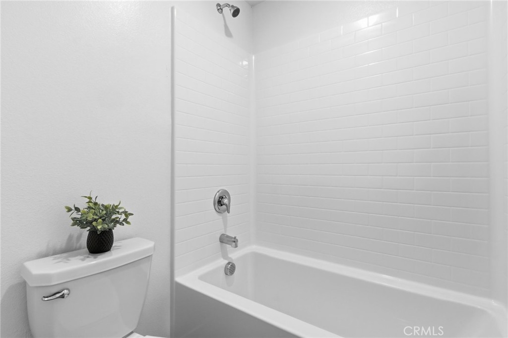 30266 Arroyo Springs Street Property Photo 40