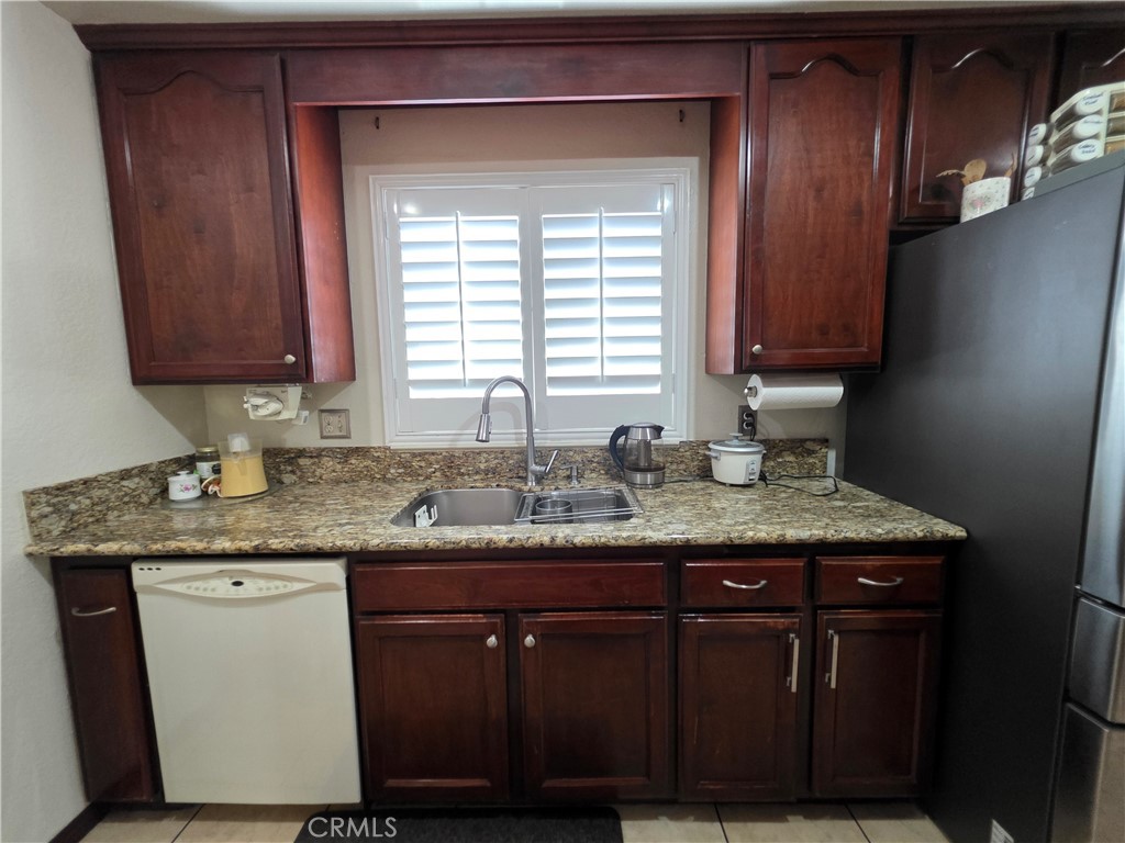 321 Johnston Street Property Photo 12