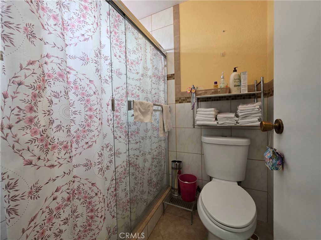 321 Johnston Street Property Photo 33