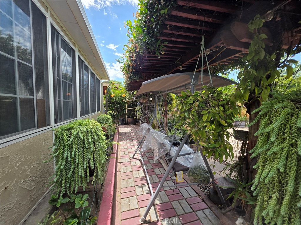 321 Johnston Street Property Photo 58