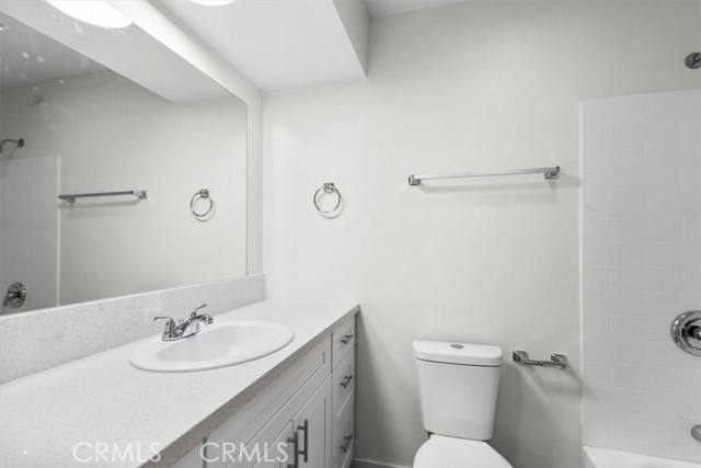 1002 Lombard Dr Property Photo 2
