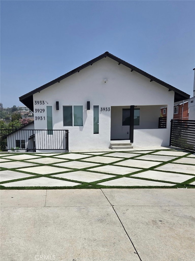 3929 Cesar E Chavez Ave Property Photo 2