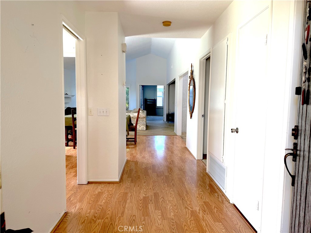 1273 N North Hills Drive Property Photo 8