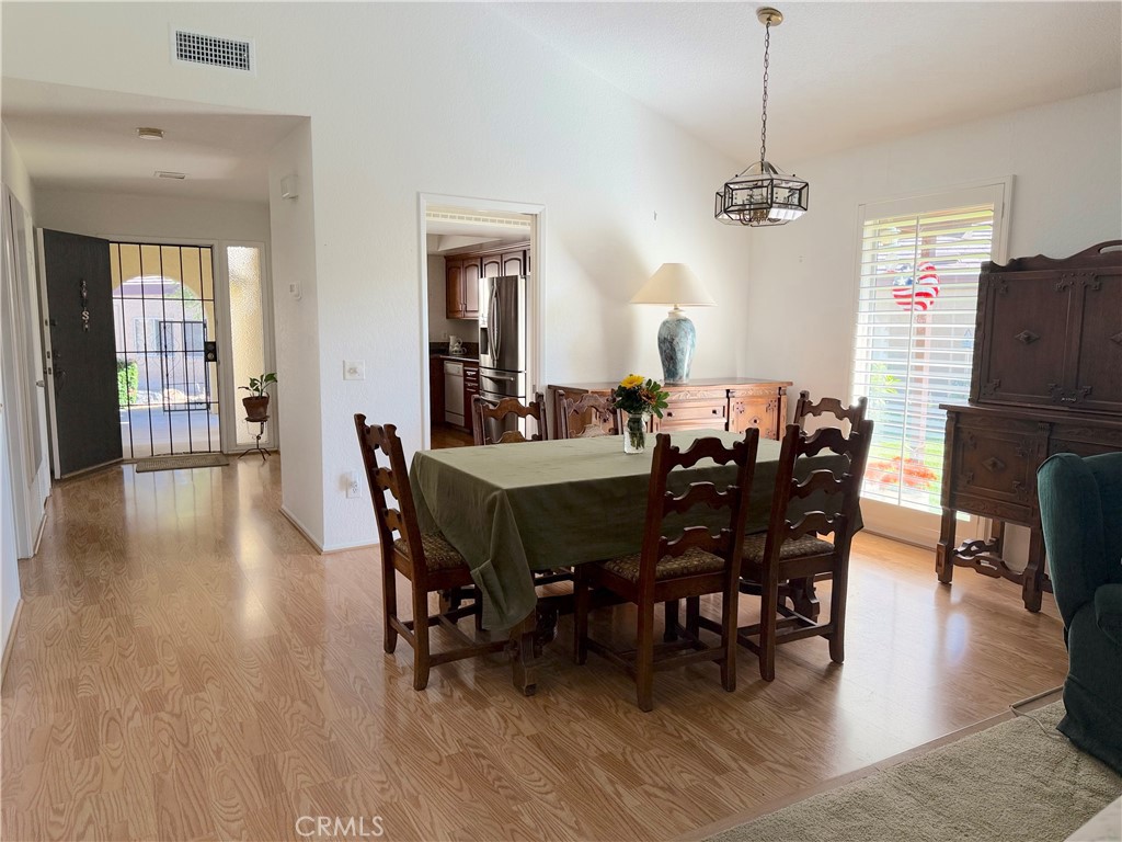 1273 N North Hills Drive Property Photo 12